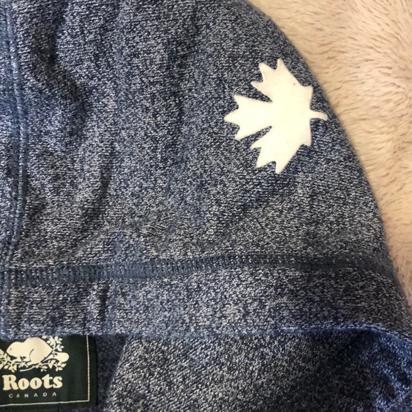 ROOTS Hoody. - Picture 6 of 6